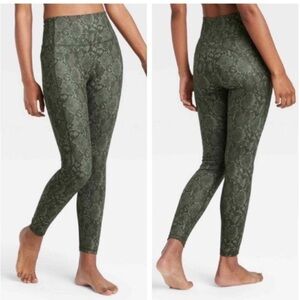 All in Motion Leggings Size 4X